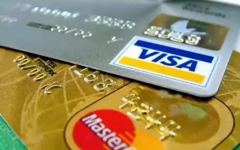 ماذا تفعل إذا سحبت أموال تالفة من الصراف الآلي؟ إجراءات الاستبدال السريعة